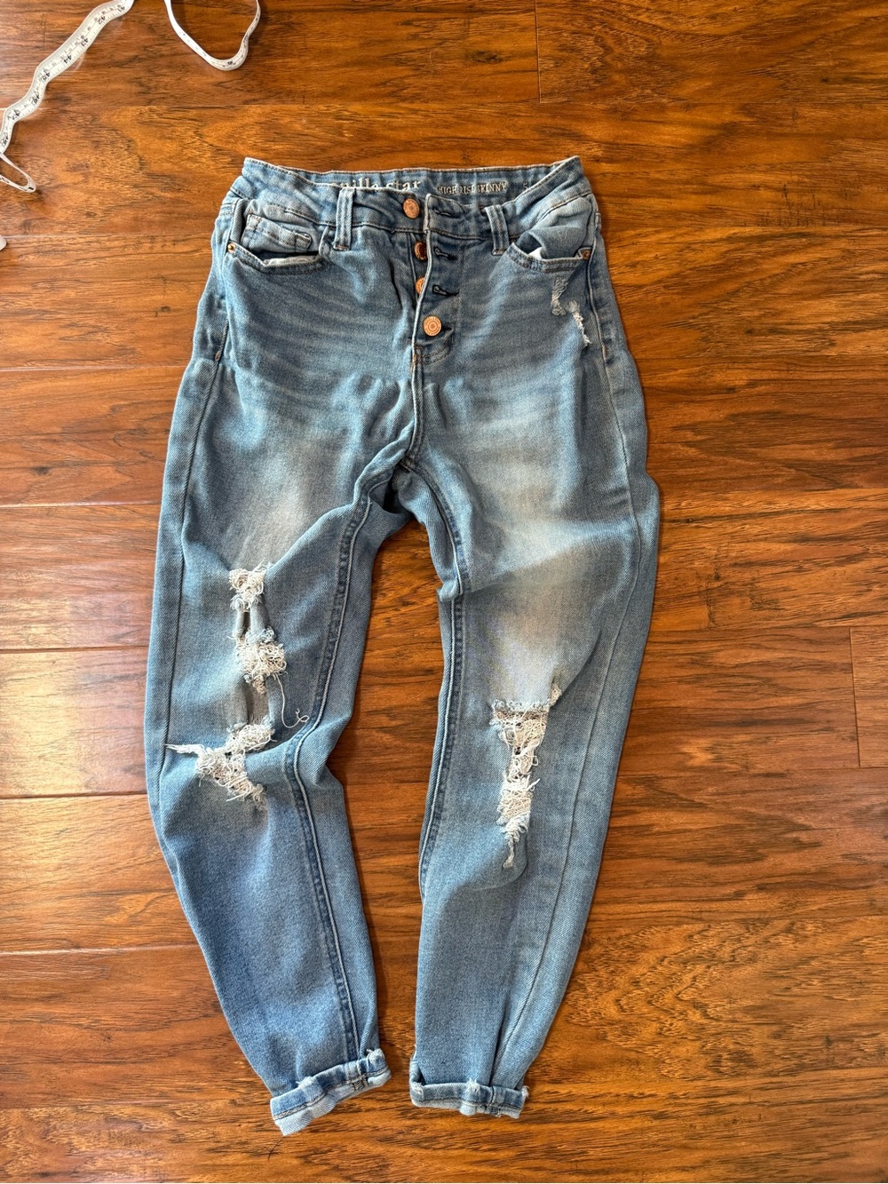 Vanilla Star Distressed Boyfriend Jeans in Light Blue
